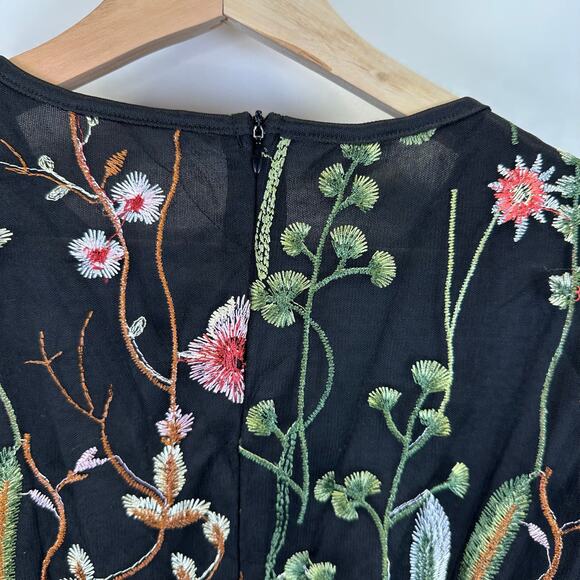 Black Midi Sheer Sleeve Embroidered Floral Knee Length Dress Womens Size Small - Picture 8 of 14